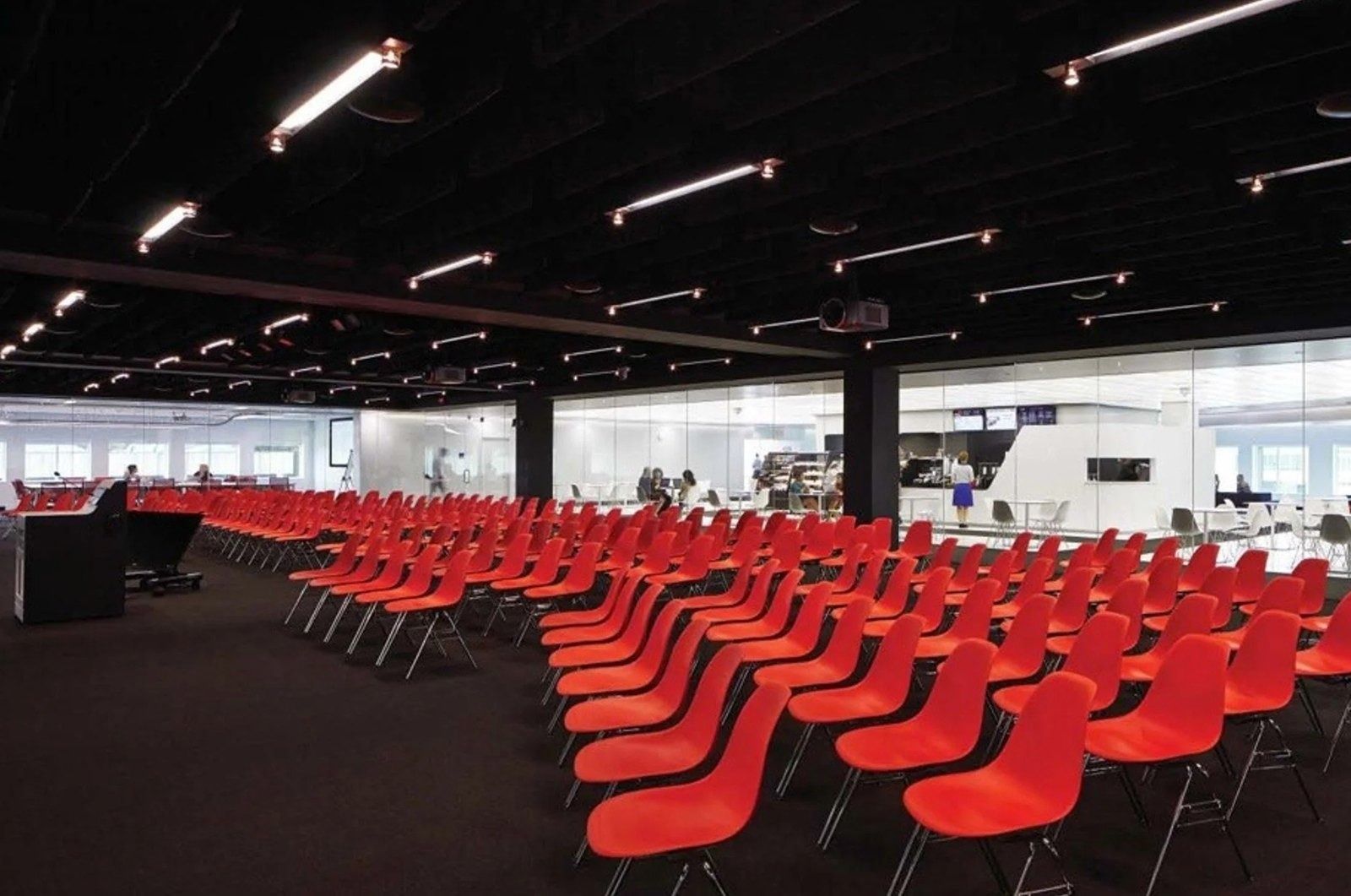 3M: Hall with rows of red chairs