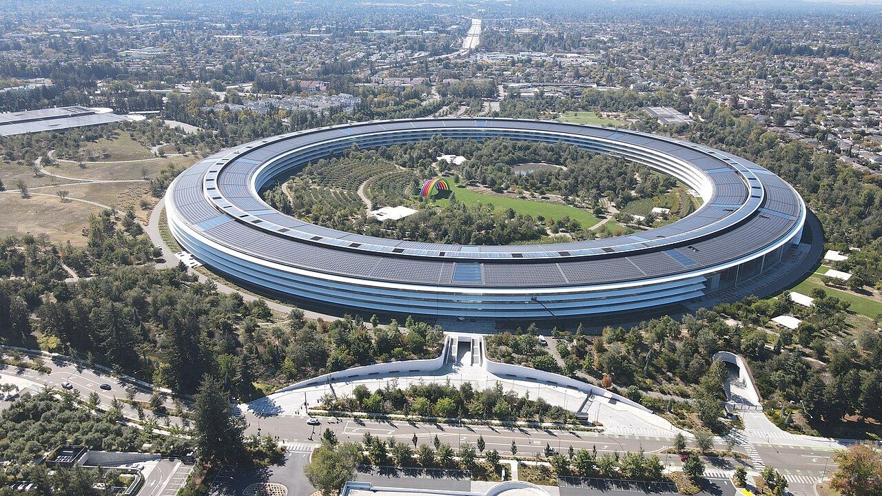 Apple: Apple Park from a drone in 2022