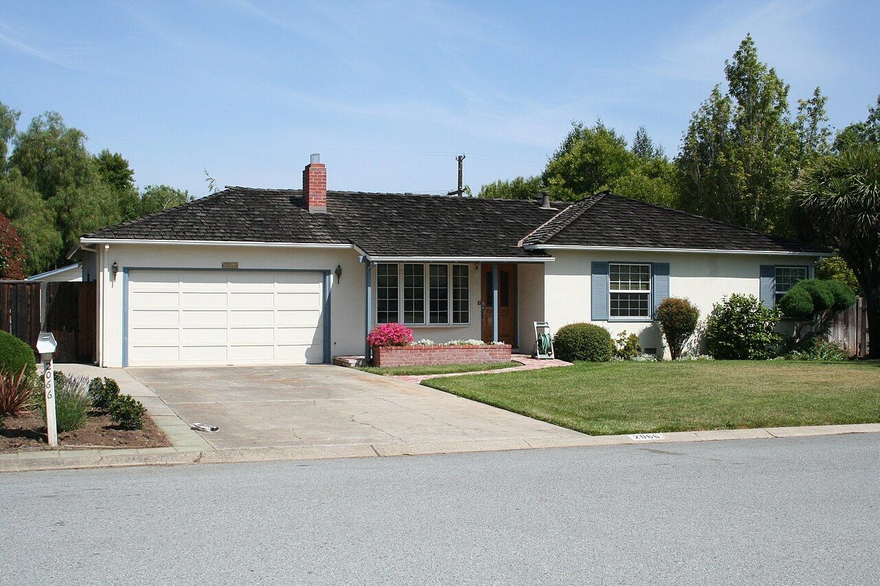 The house and garage on Crist Drive, Los Altos
