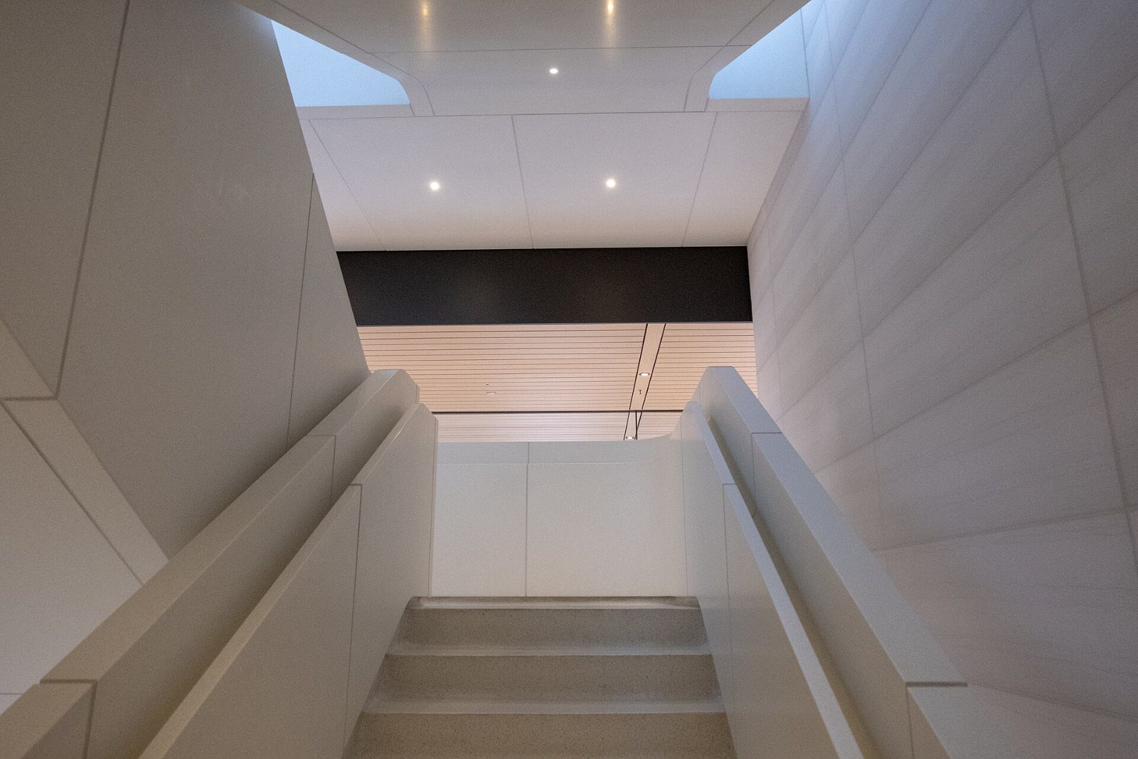 Apple: White stone staircase