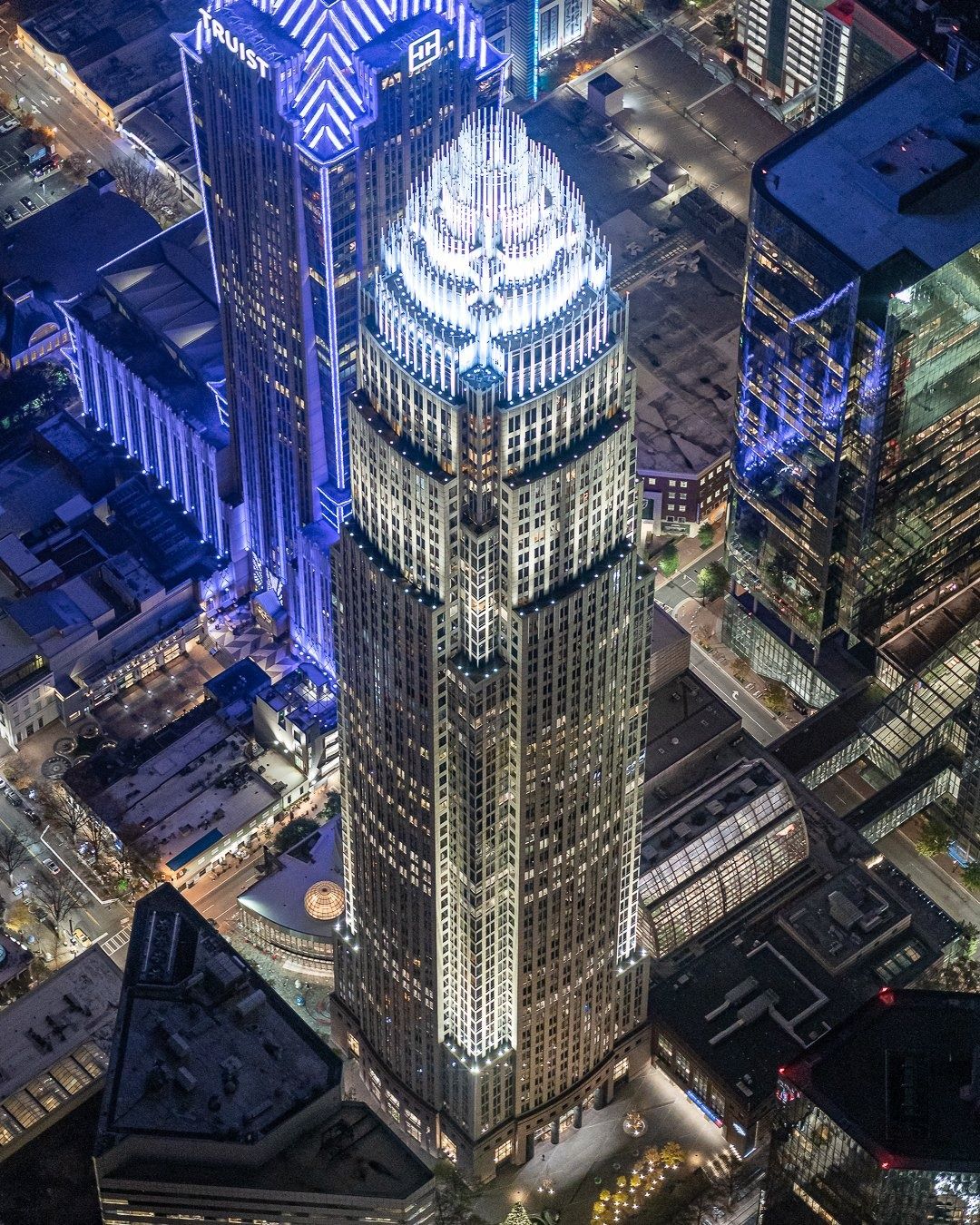 Bank of America: Aerial view of the tower crown lit at night