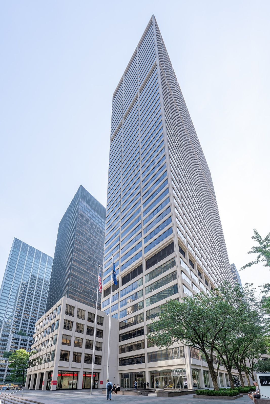 Large office tower on Park Avenue