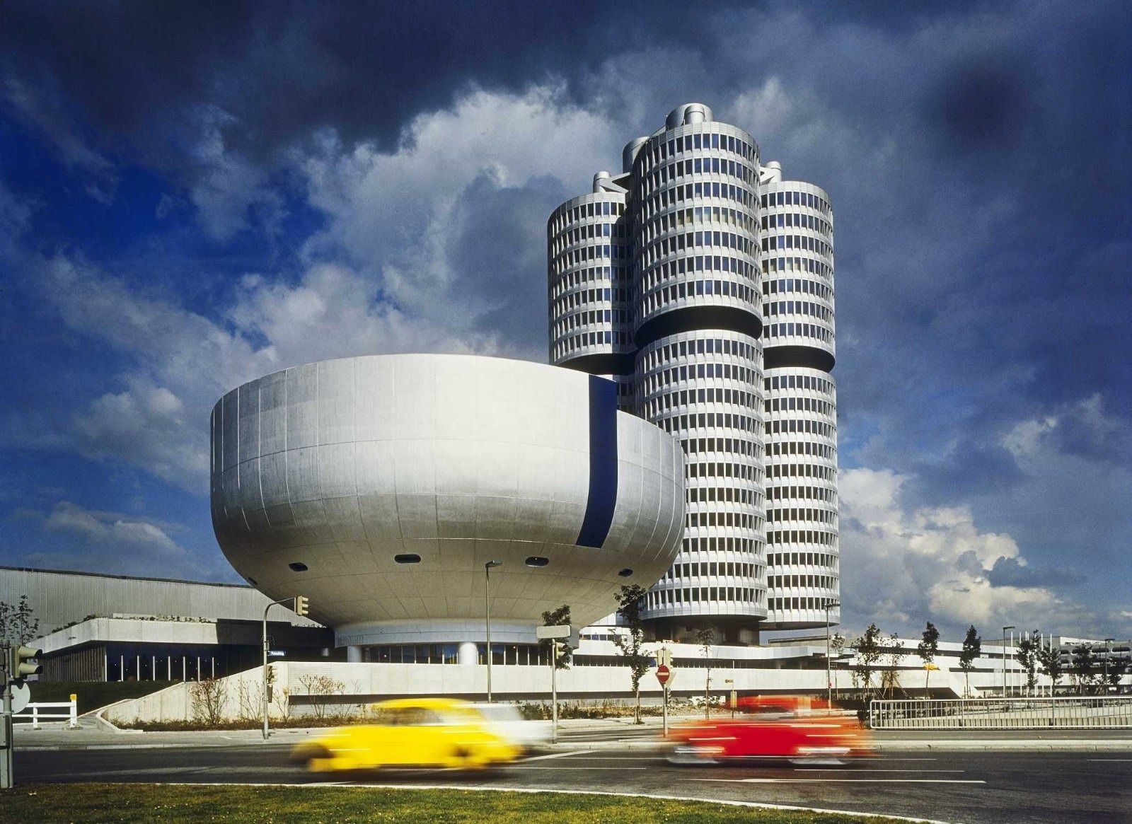 The new tower and museum bowl, archive photo