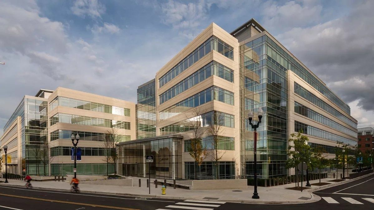 Boeing: Office building on a street corner