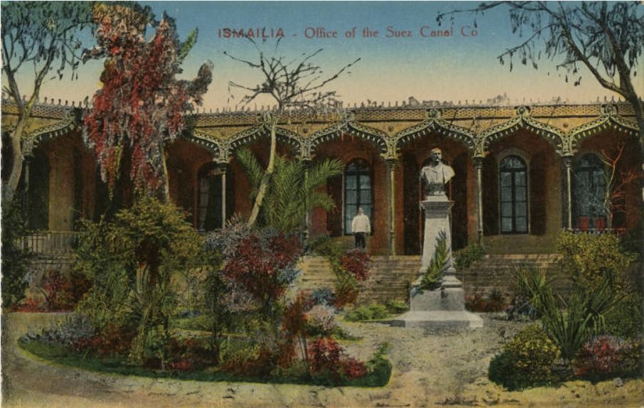 Postcard of the Suez Canal Company office in Ismailia among palm trees