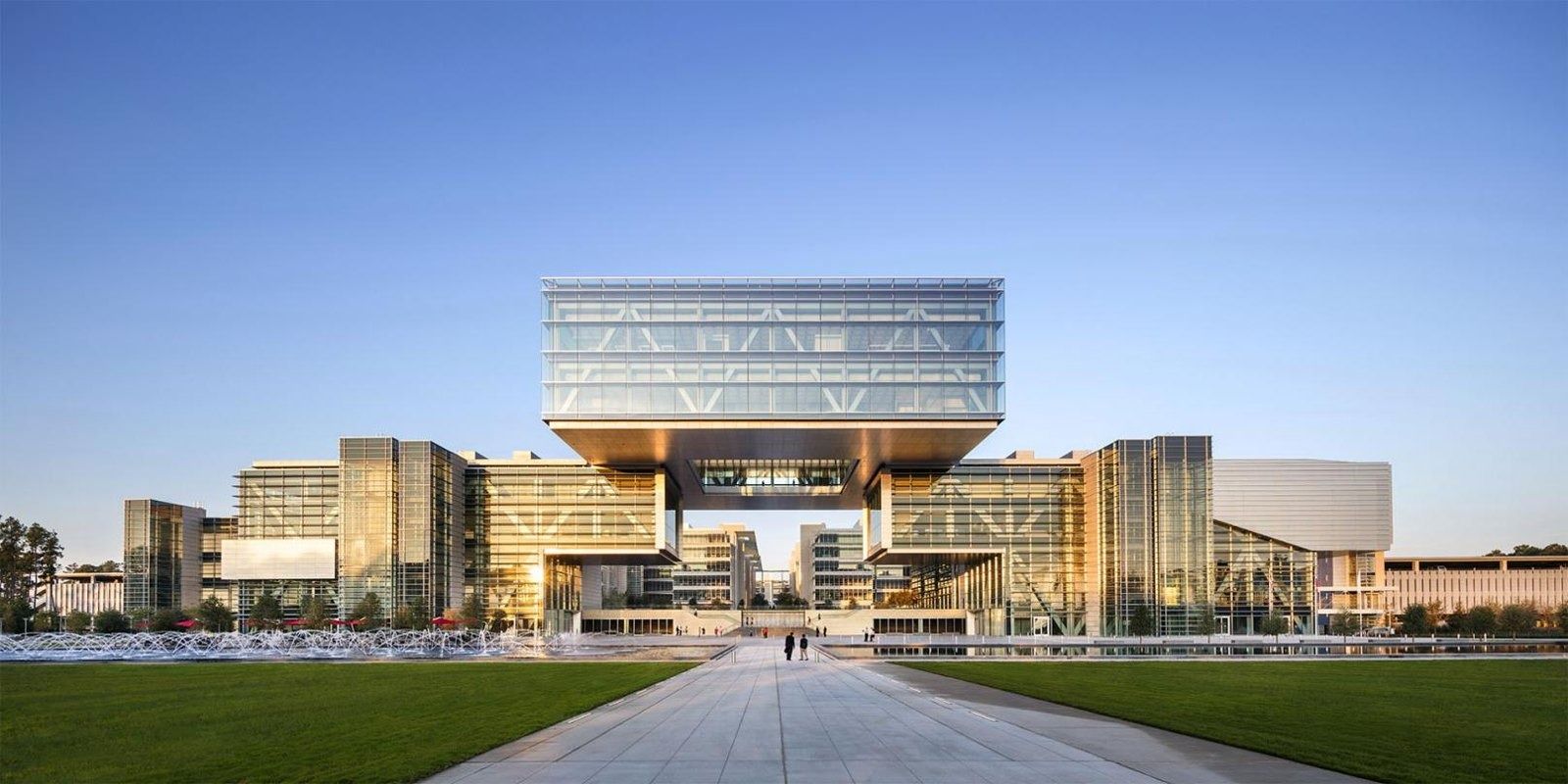 ExxonMobil: Central building at the end of a long lawn