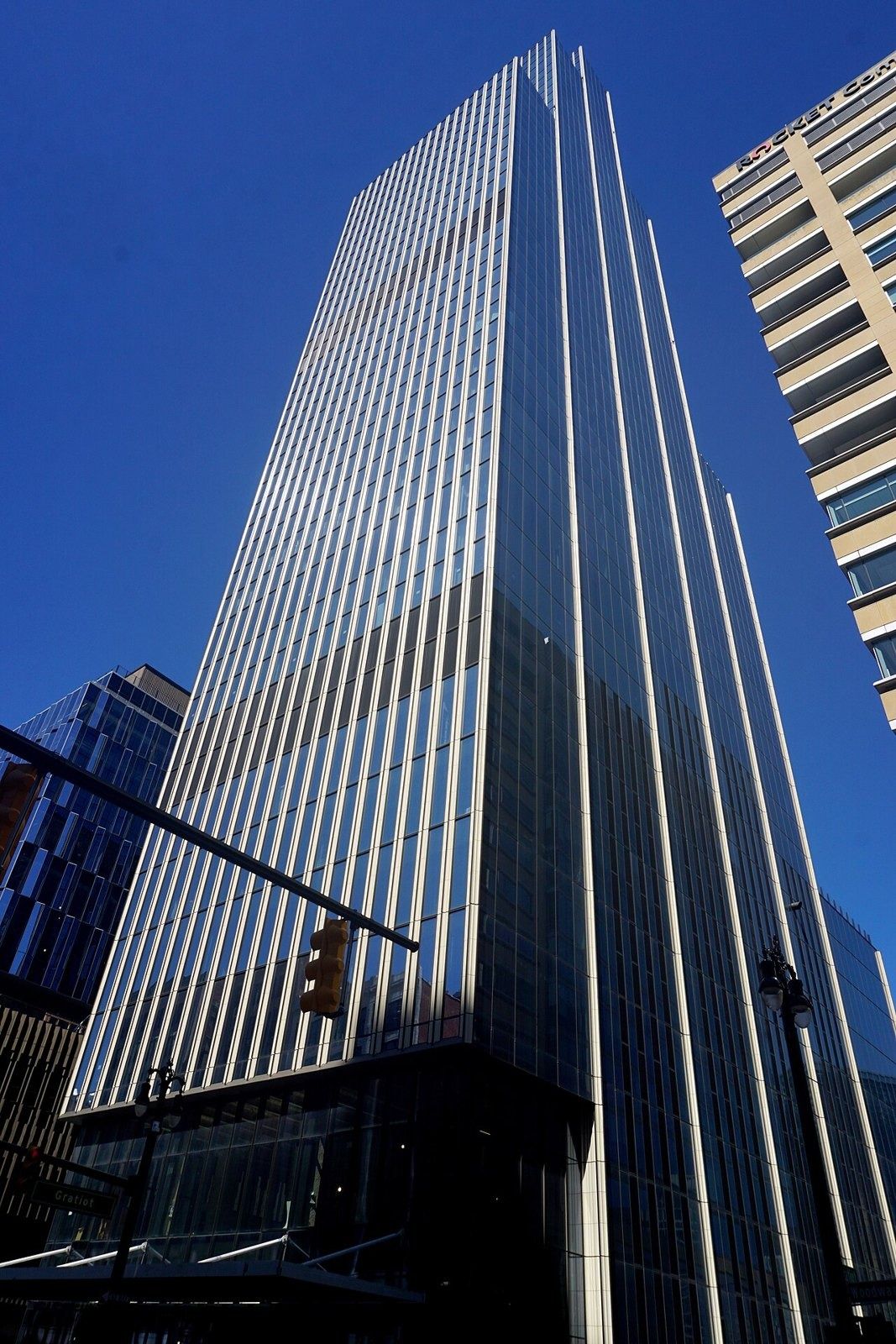 General Motors: Tall black glass tower on Woodward Avenue