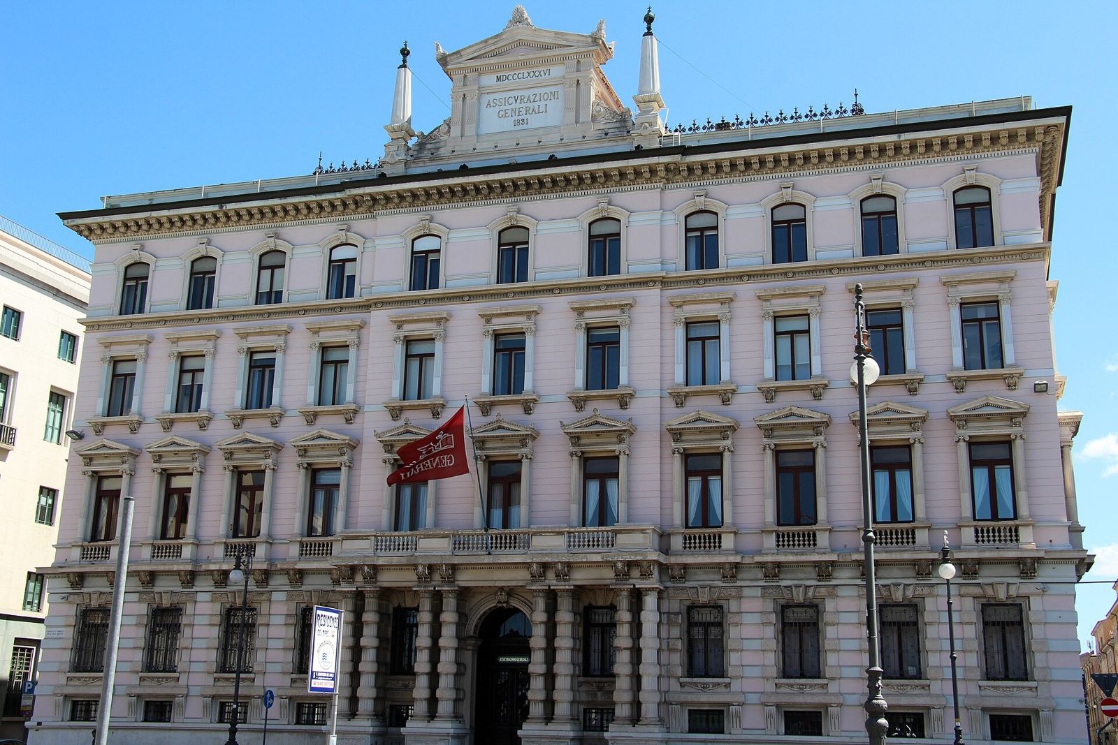 Generali: The palazzo under a blue sky