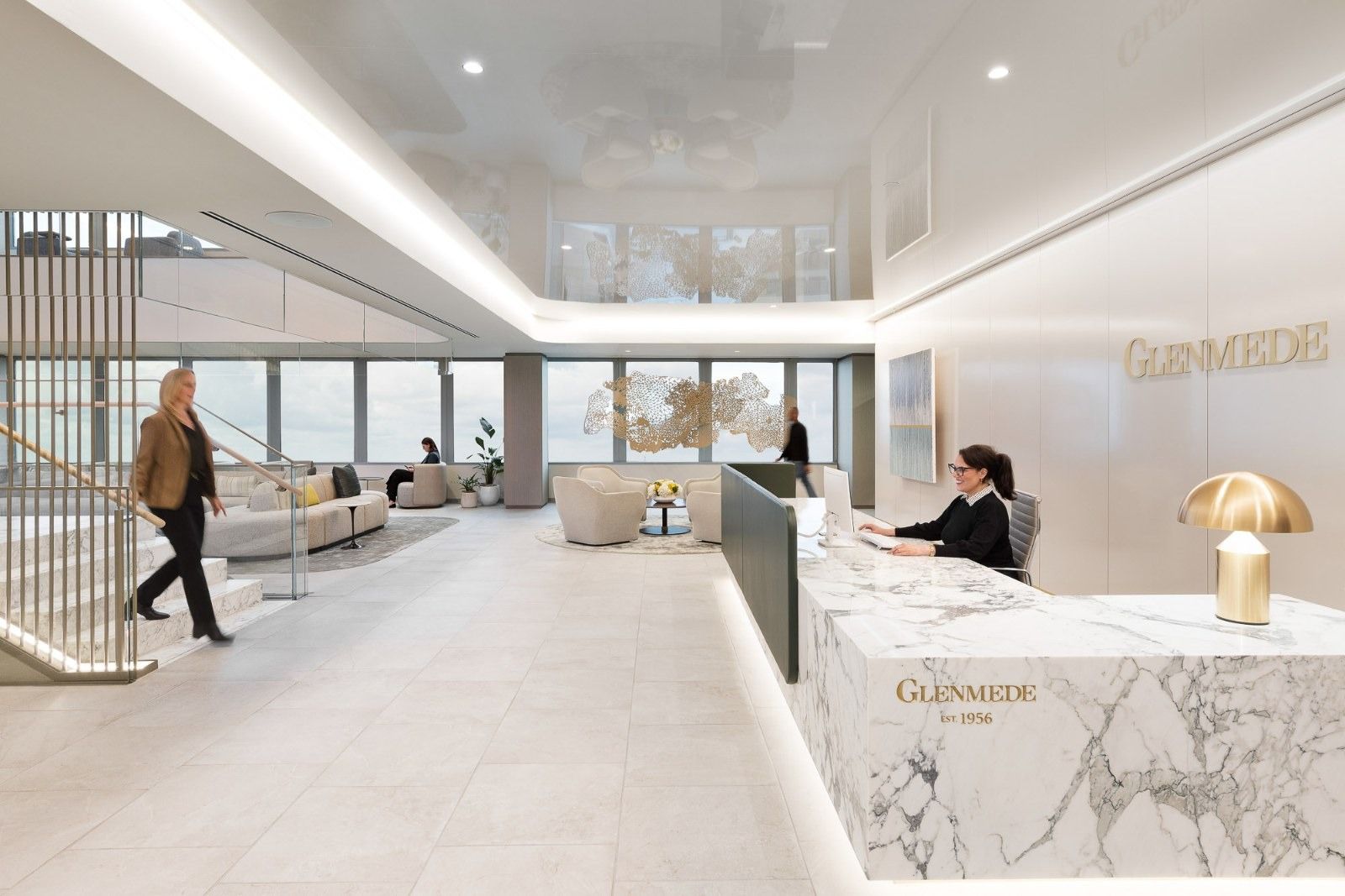 Glenmede: A reception desk of white marble