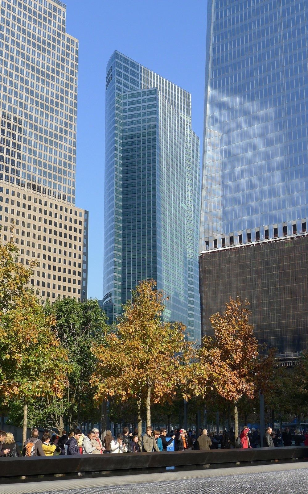 Goldman Sachs: The tower behind autumn trees