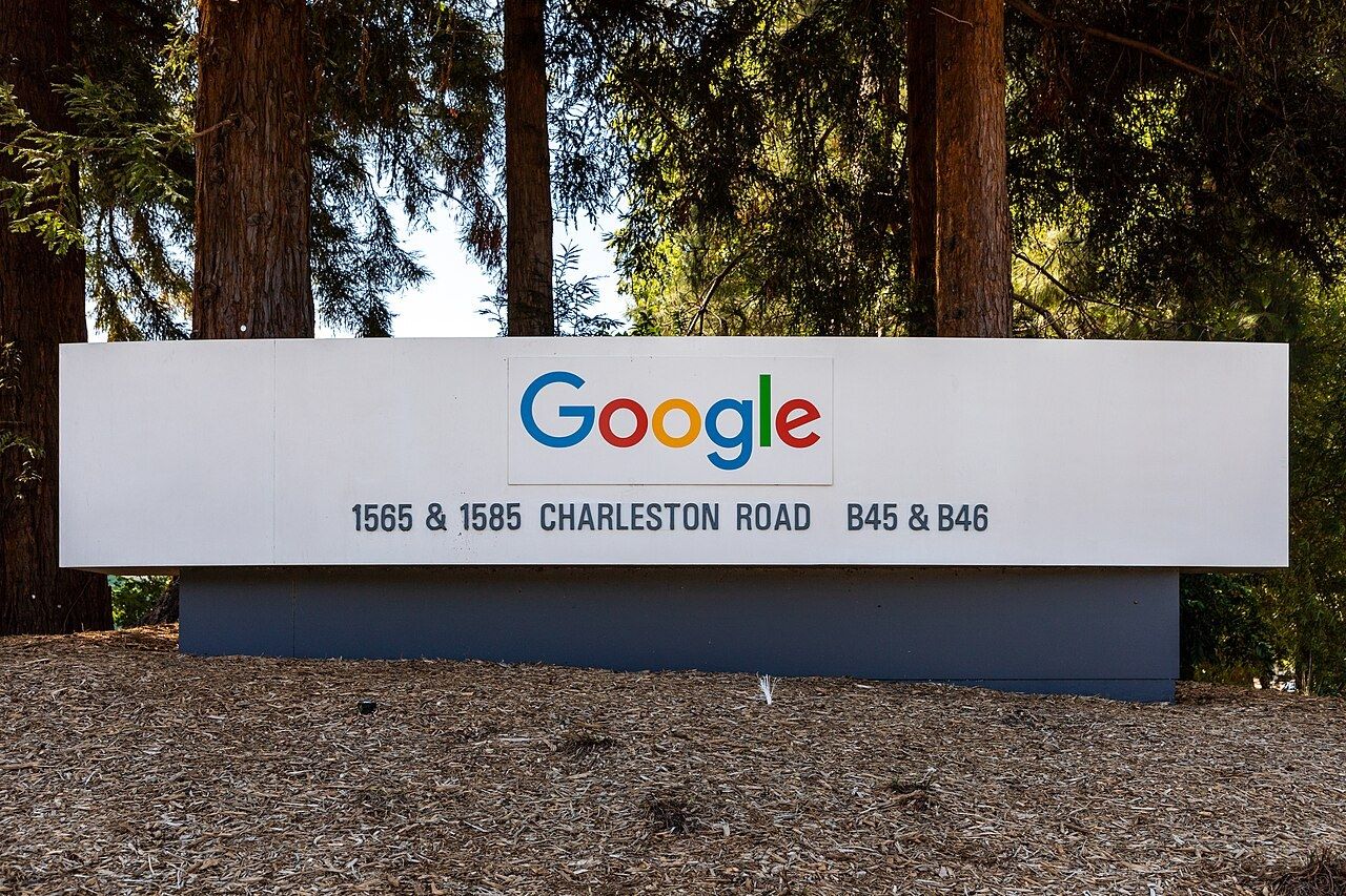 Google: Google sign at 1565 and 1585 Charleston Road