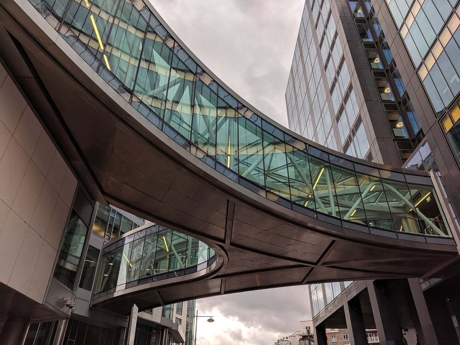 Google: Glass bridge joining three buildings