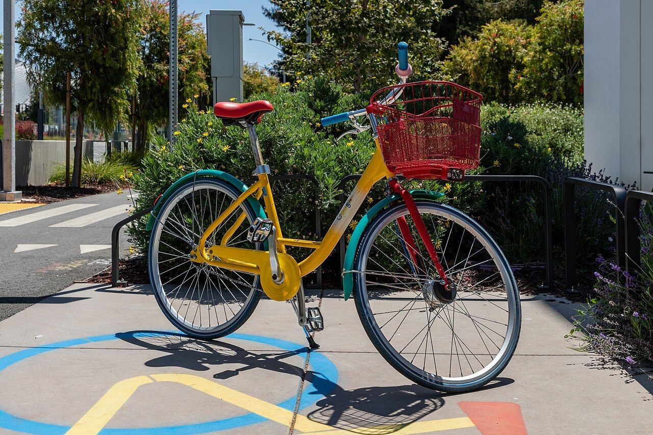 Google: A Google bike in the company colors