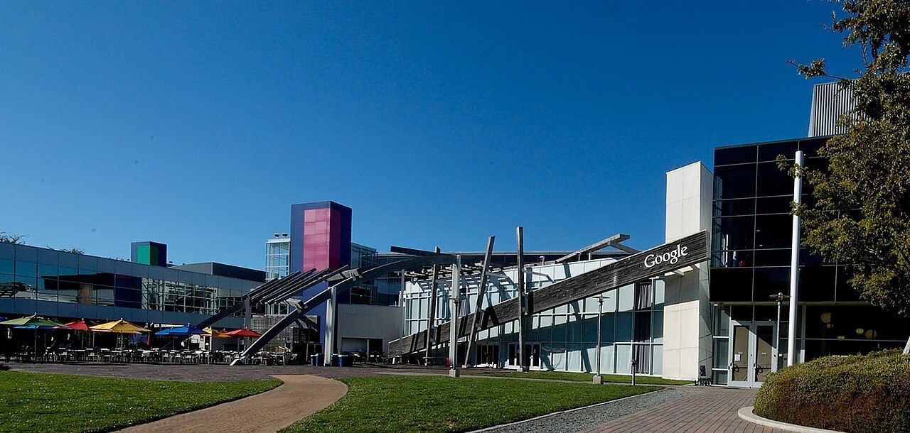 Google: The Googleplex courtyard
