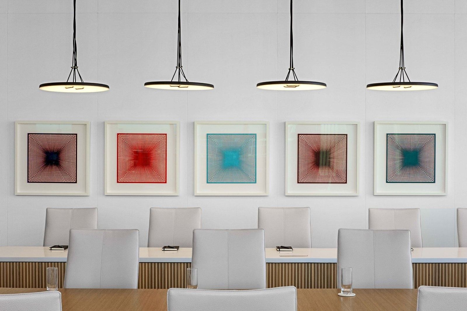Honeywell: Art above a meeting table