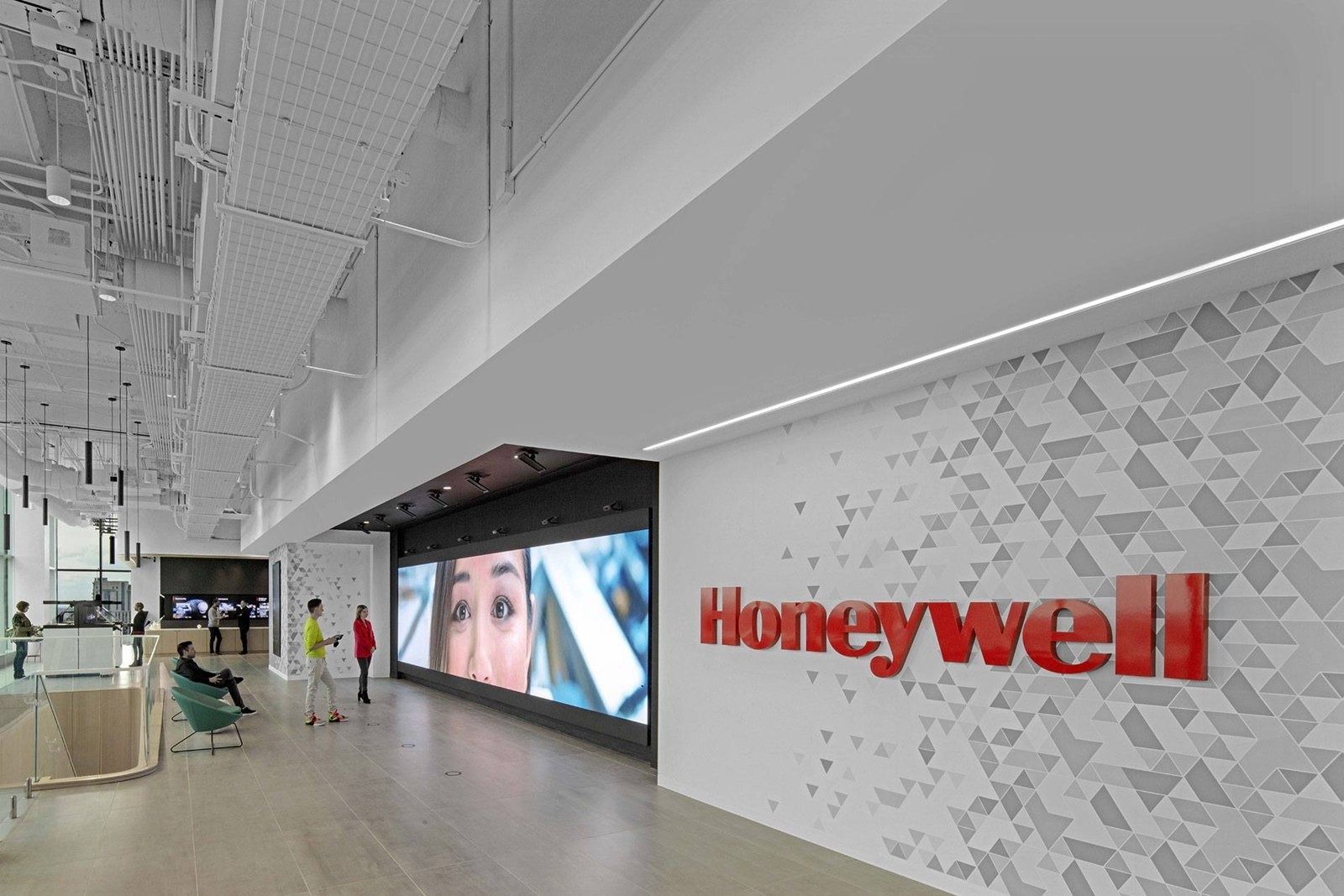 Honeywell: Lobby wall with a big red Honeywell logo and screens