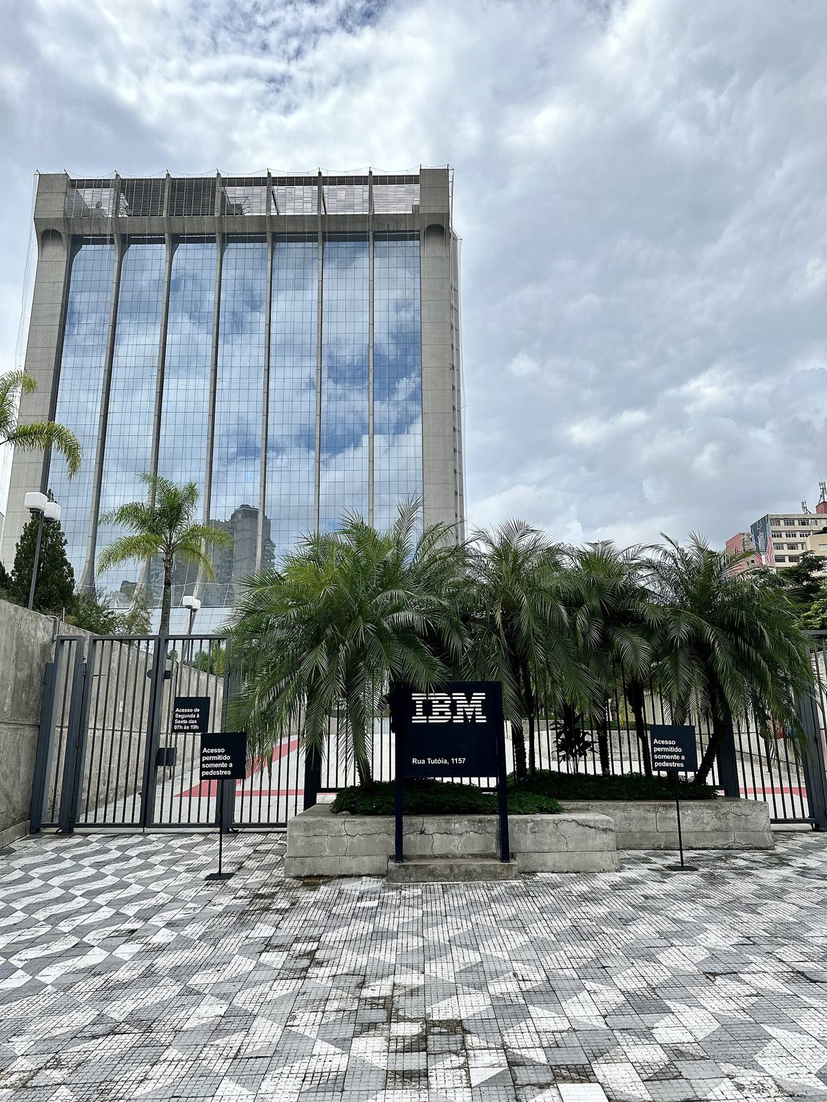 IBM: IBM's office in São Paulo