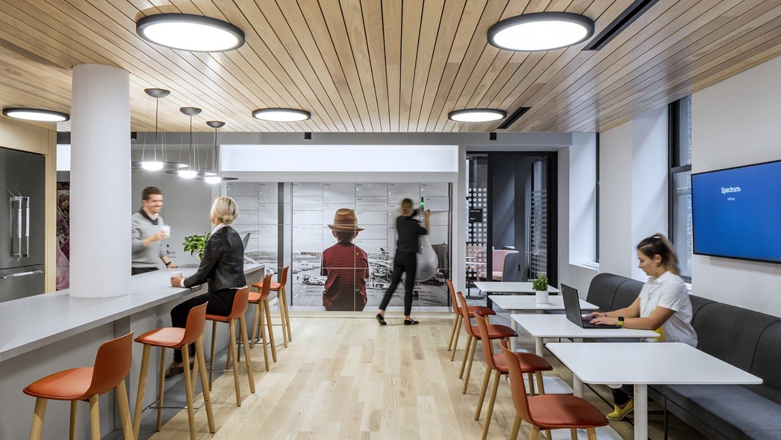 Mastercard: Café bar seating