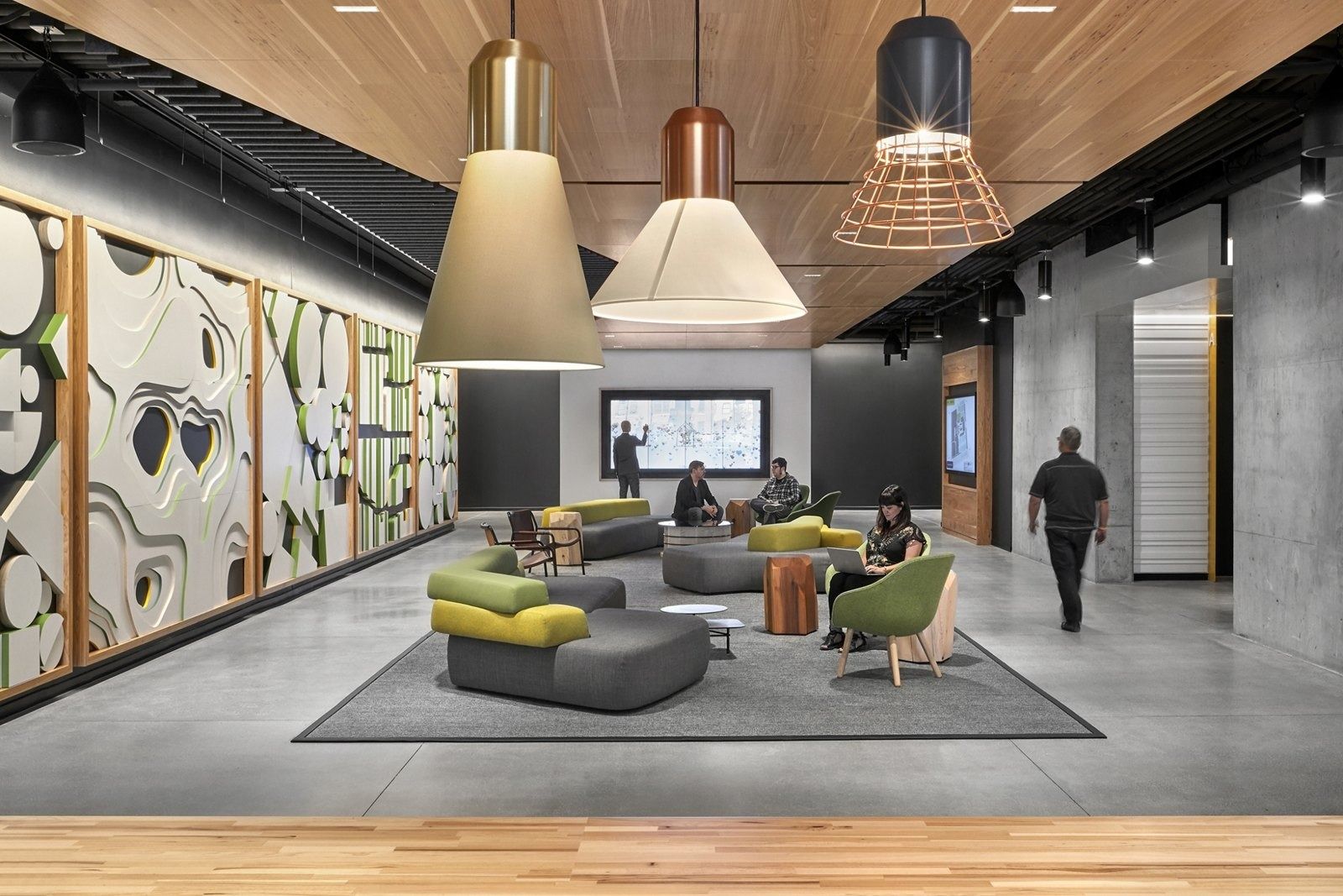 McDonald's: Lounge with patterned walls and large pendant lamps