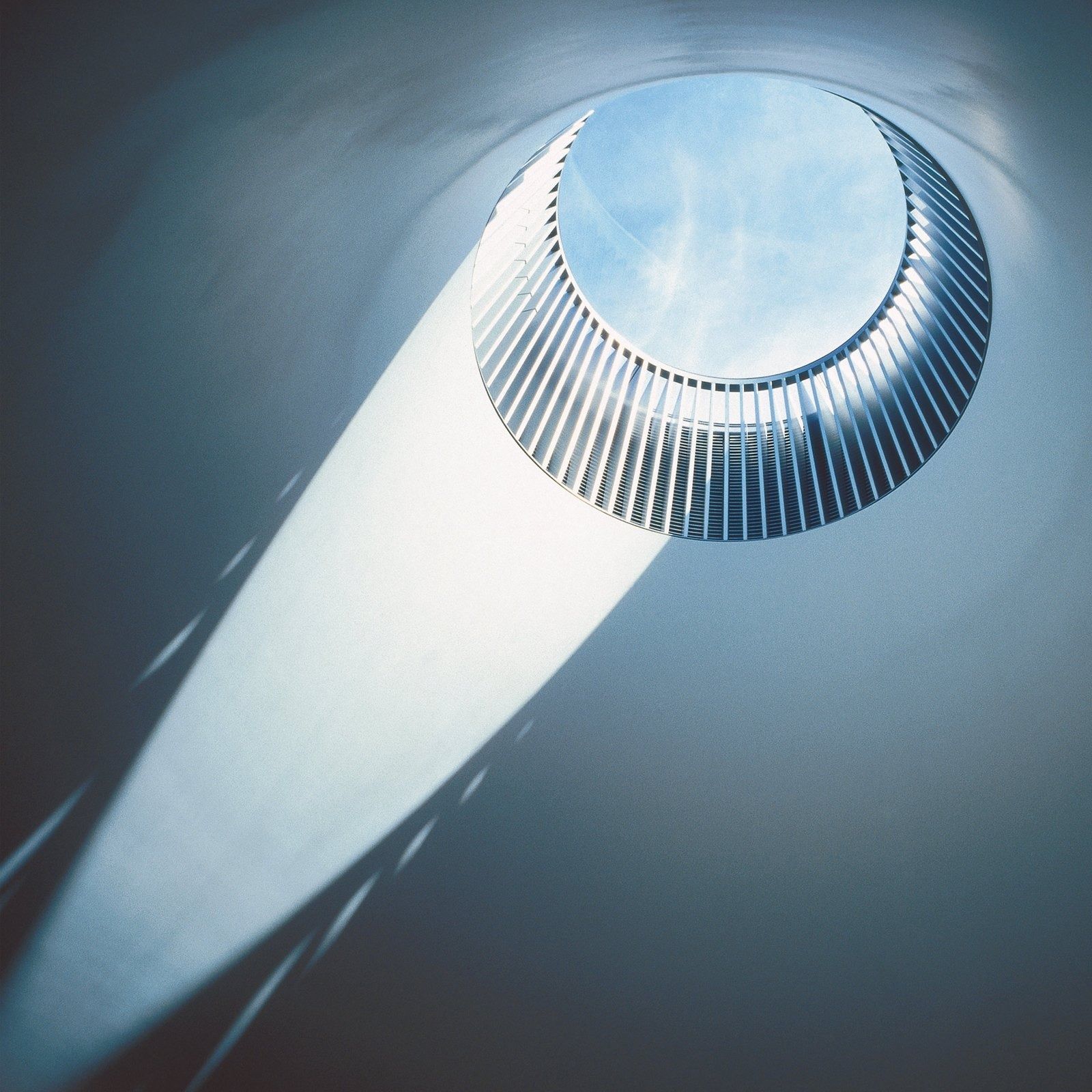 Nestlé: A circular skylight above a stair well