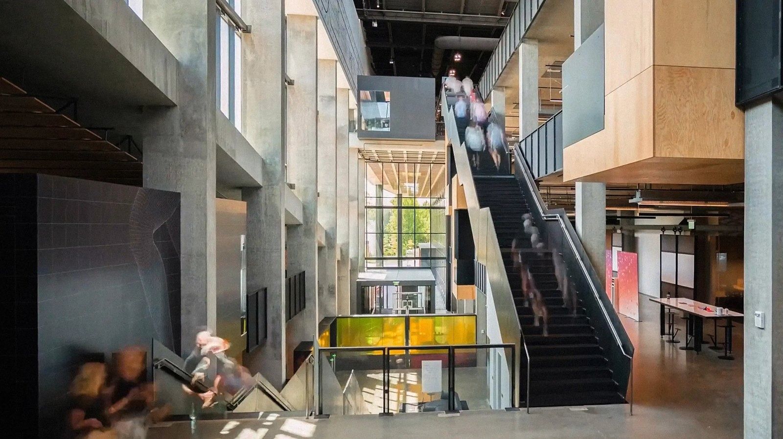 Nike: Stairs and balconies inside