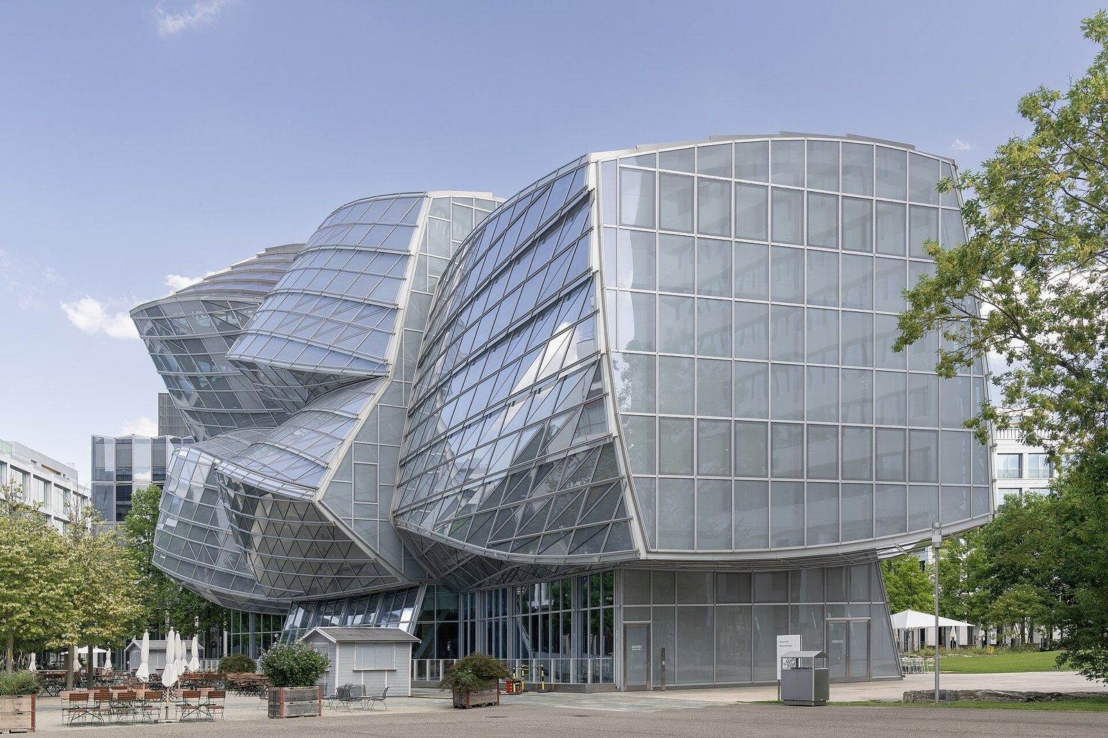 Novartis: Curved glass building by Frank Gehry