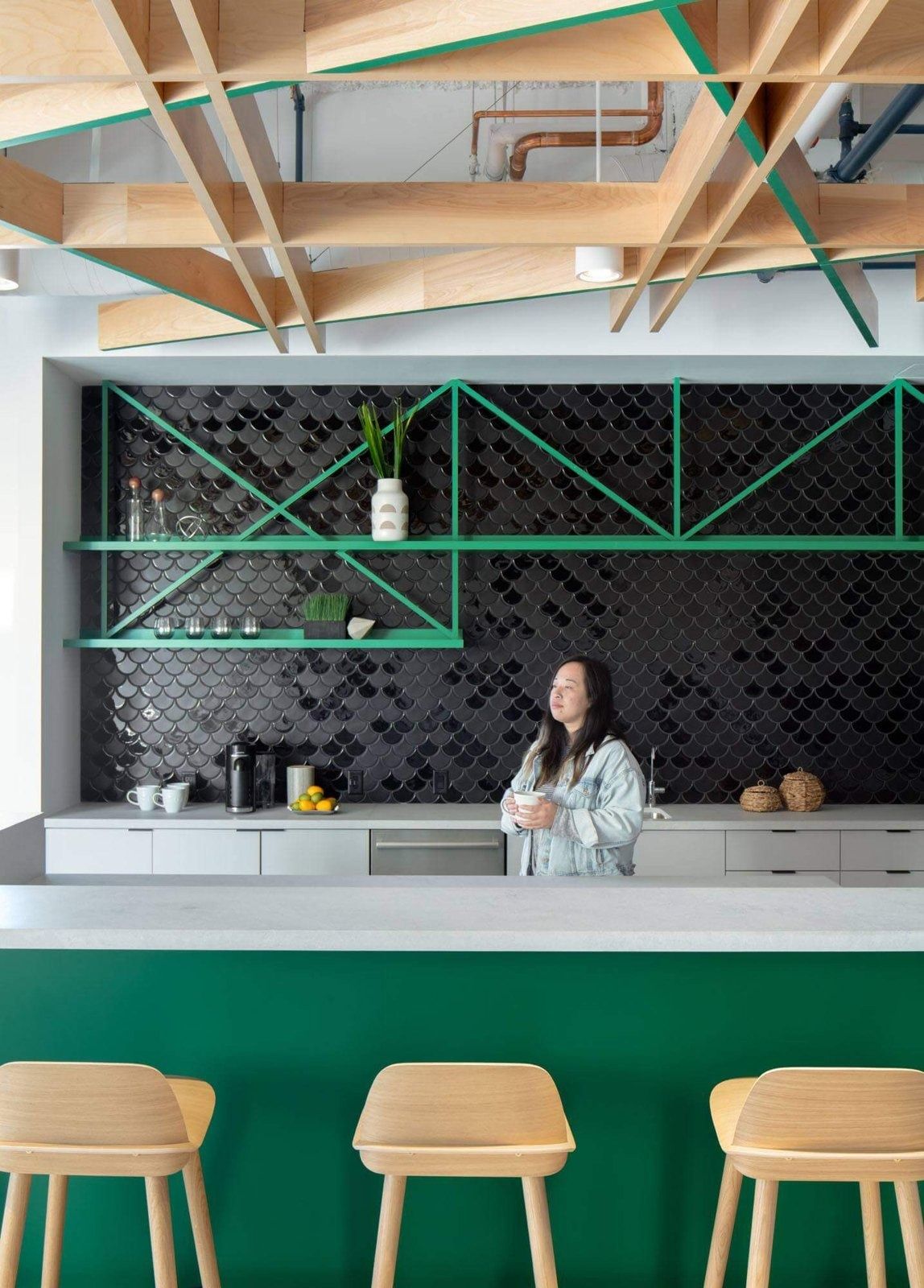 PayPal: A green kitchen counter under a steel frame