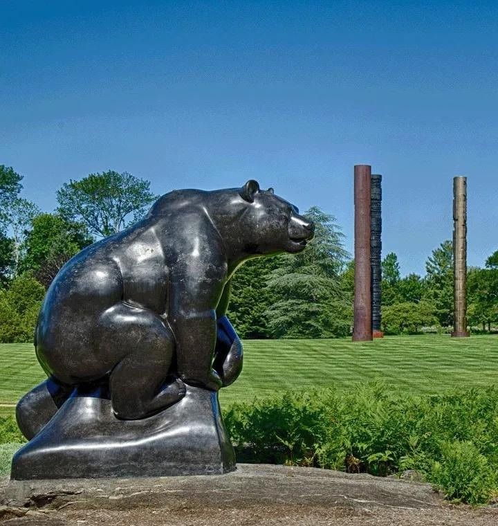 PepsiCo: A bronze bear sculpture
