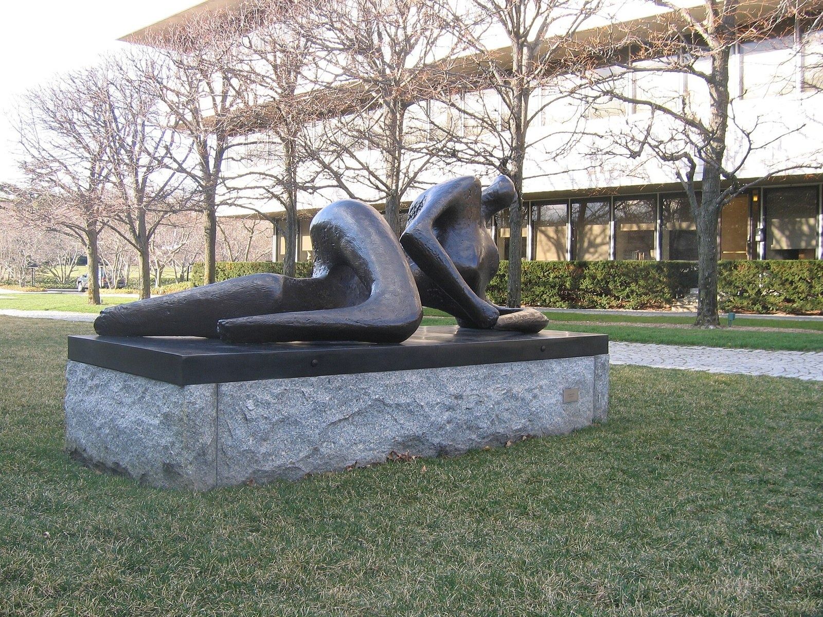 PepsiCo: Henry Moore's reclining figure