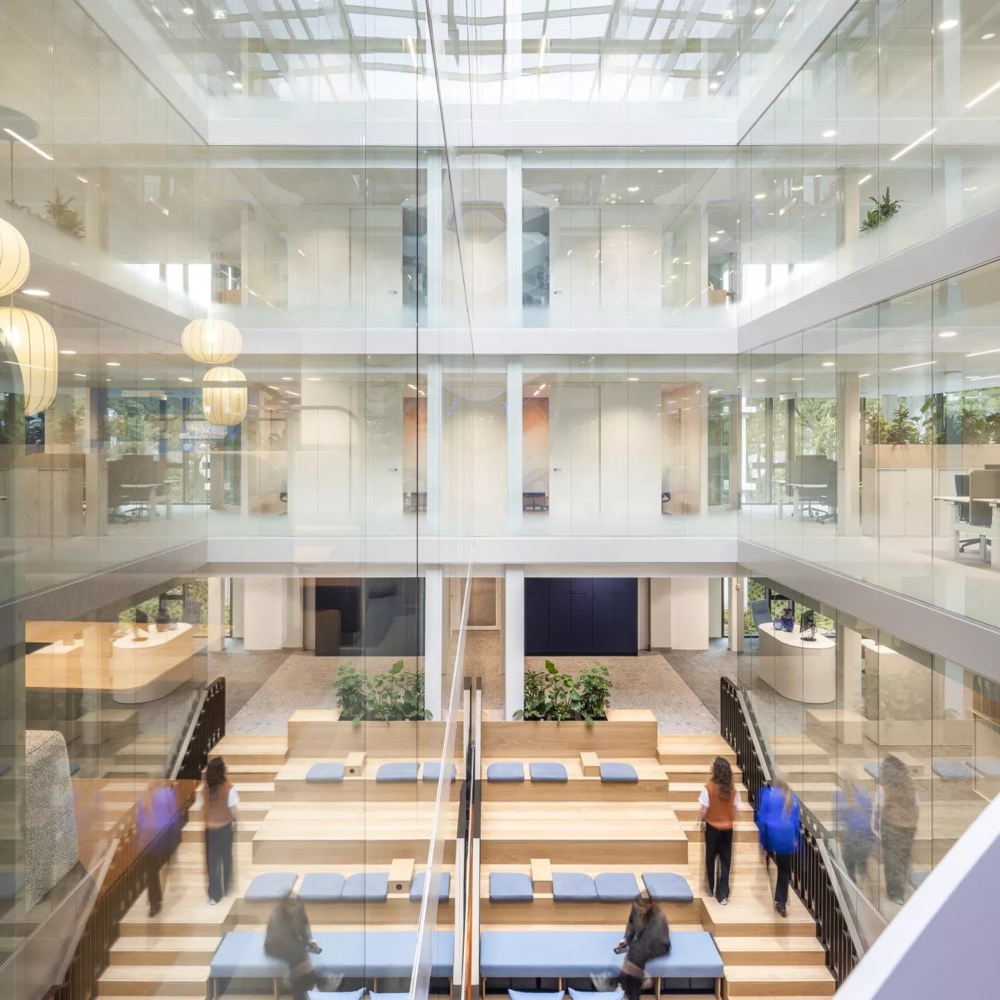 Philips: Atrium with stairs and plants seen from above