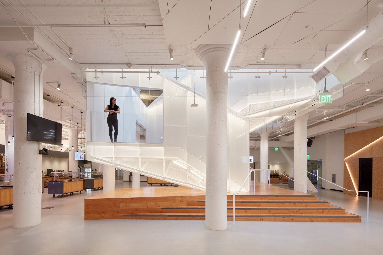 Pinterest: The stair landing under white columns
