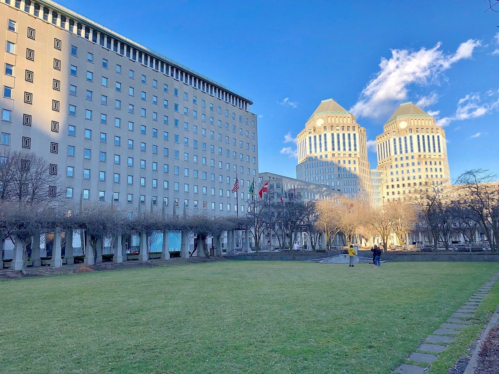 Procter & Gamble: A lawn and gardens in front of the towers