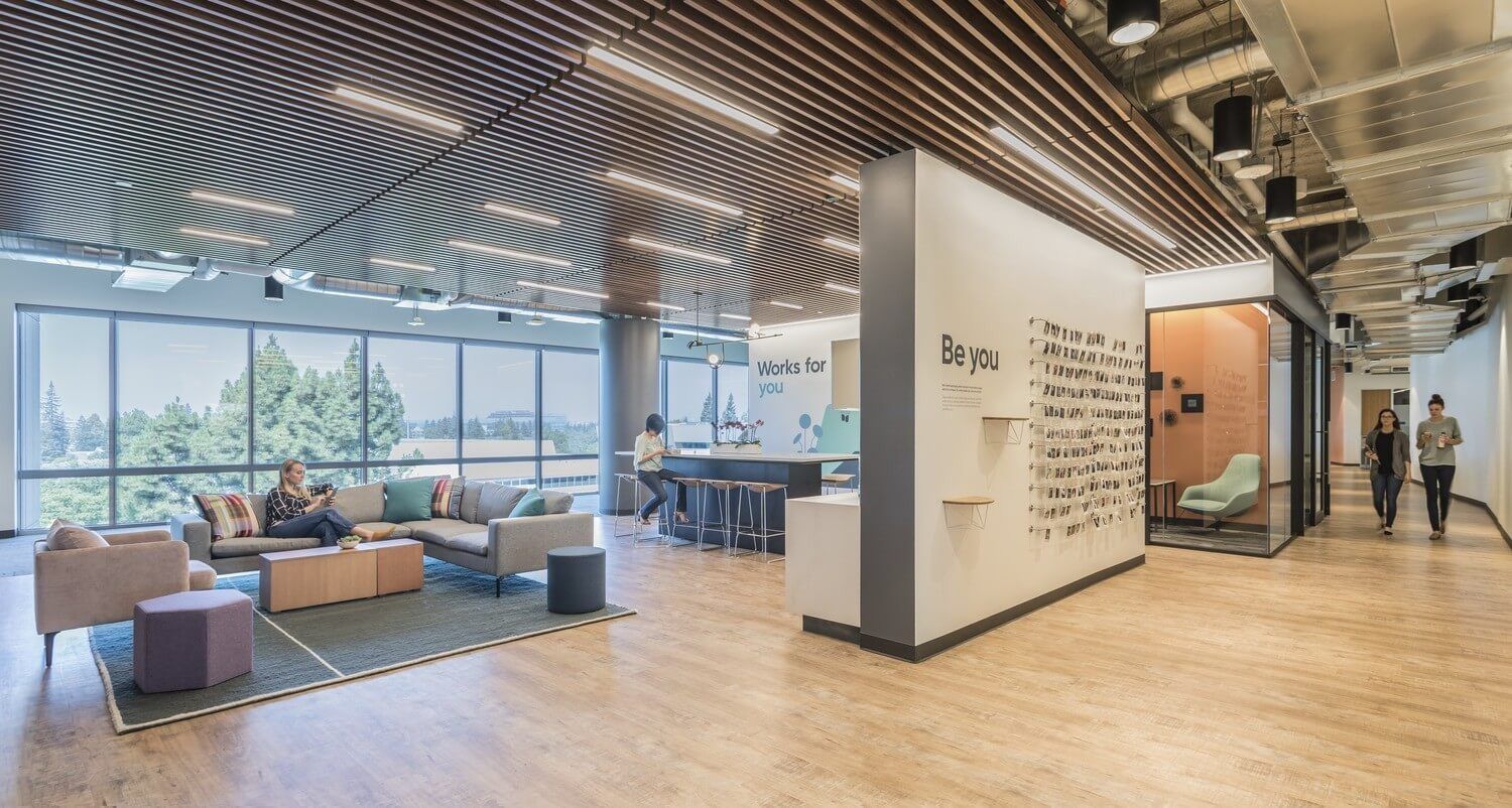 ServiceNow: A lounge by the windows