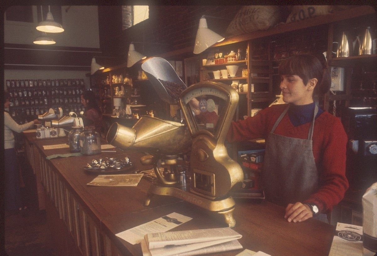 The Pike Place Starbucks around 1977