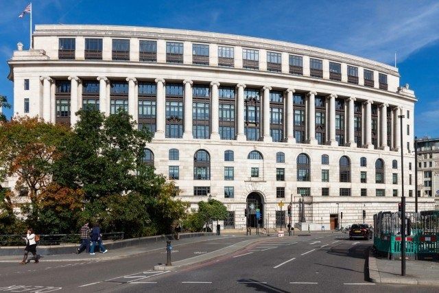Unilever: Unilever House at the corner of Victoria Embankment