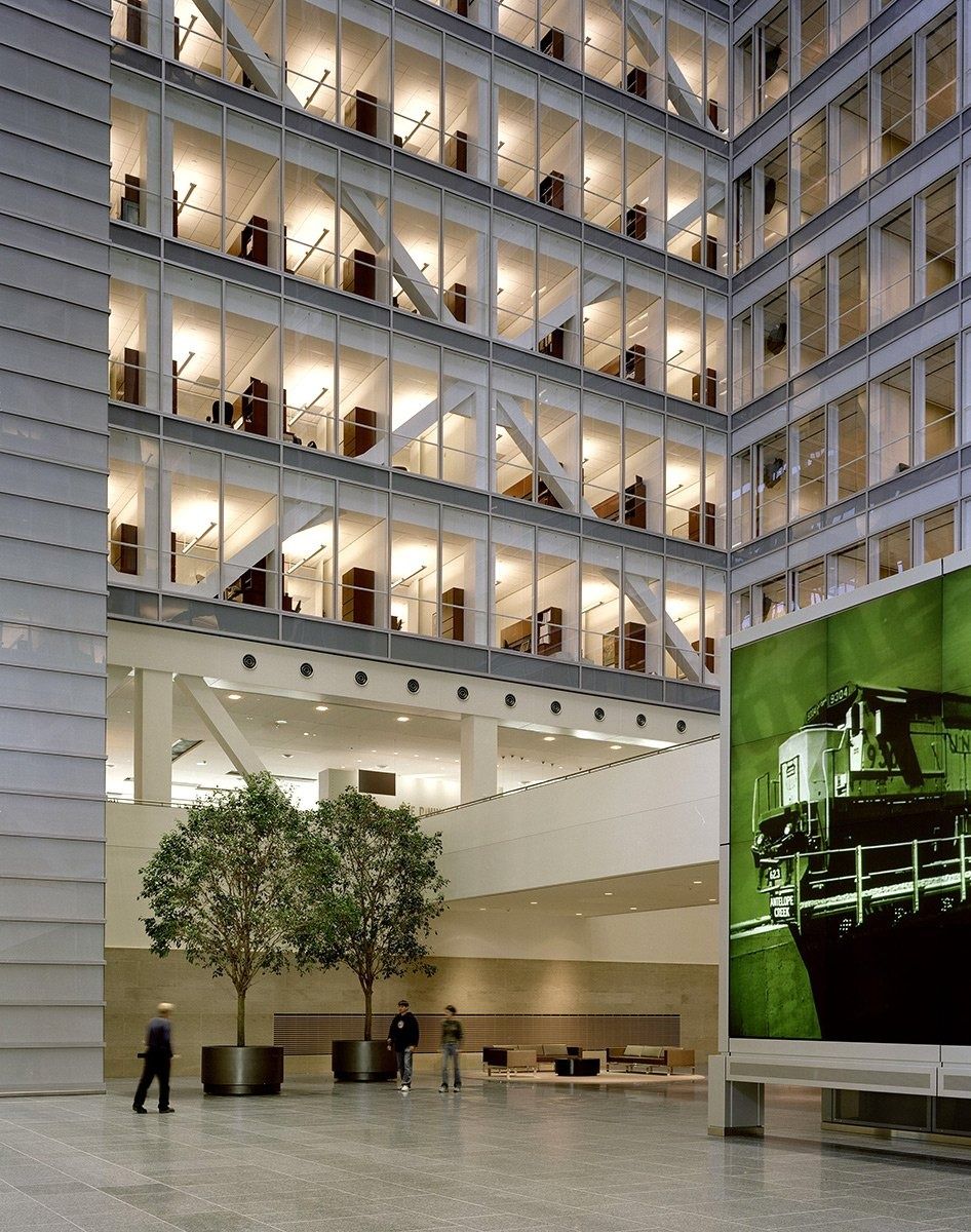 Union Pacific: Atrium floor with trees and a large locomotive photograph
