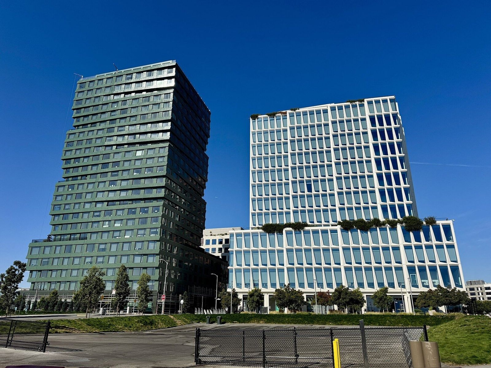 Visa: Mission Rock buildings